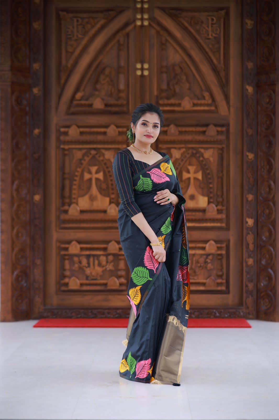 AD 1108 Blue Designer Border Banarasi Silk Saree Suppliers In india